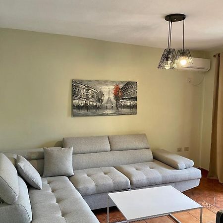 Citycentreflat Tirana Eksteriør billede